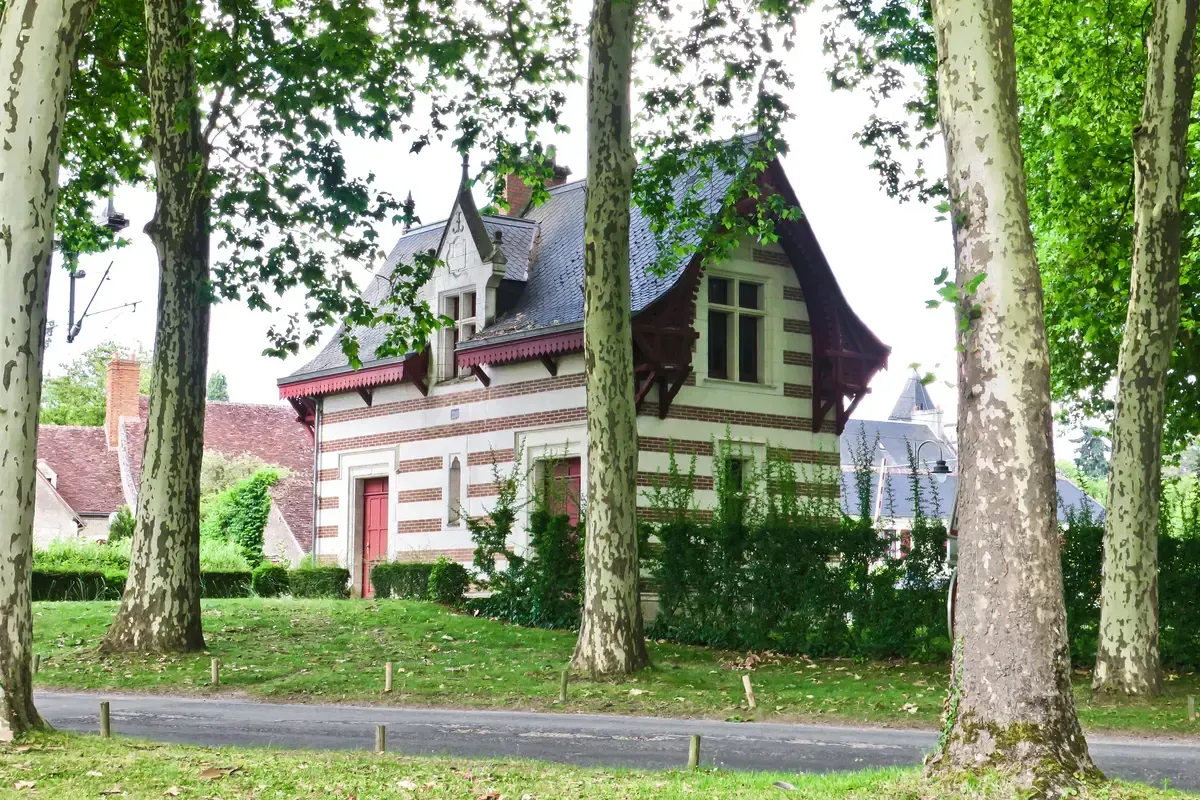 The small Chenonceaux railway station, 400 m from the château, used by visitors without Loire Valley wine and castle tours
